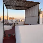 Ducato Dream Santorini Emporio (Santorini)