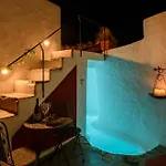 Ducato Dream Santorini Emporio (Santorini)